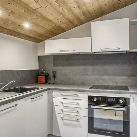 Renove 2 Chambres, Balcon Expose Sud, Wi-fi, Parking, Pres Du Centre - Fr-1-453-318 Apartment Megeve