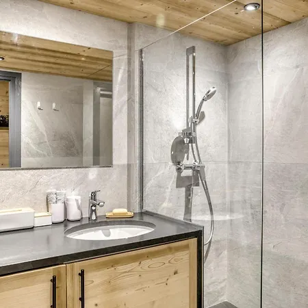 Apartment Renove 2 Chambres, Balcon Expose Sud, Wi-fi, Parking, Pres Du Centre - Fr-1-453-318 Megeve